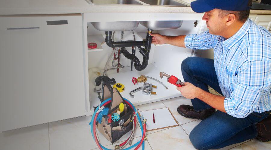 Local expert plumbing services in Woodburn, KY